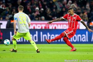 Boateng avec le ballon