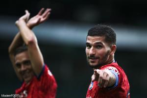 Houssem Aouar, le milieu de terrain de l'OL.