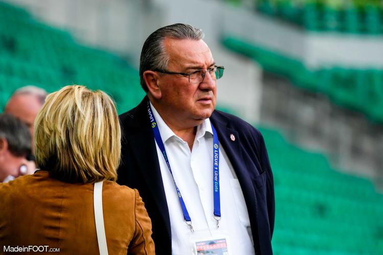 OL - Jean-Pierre Caillot tacle Lyon et en remet une couche sur le recrutement de Thiago Almada
