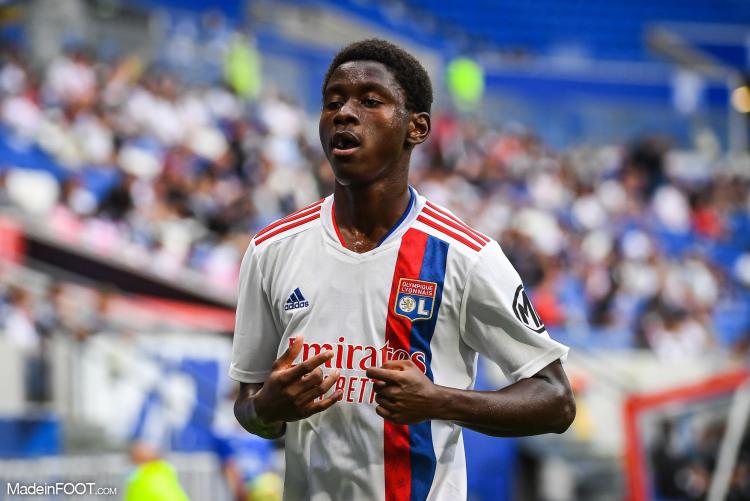 Mercato - Un milieu de terrain quitte l'OL pour Clermont (officiel)