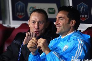 L'ancien de l'OM, aux côtés de Jean-Pierre Papin.