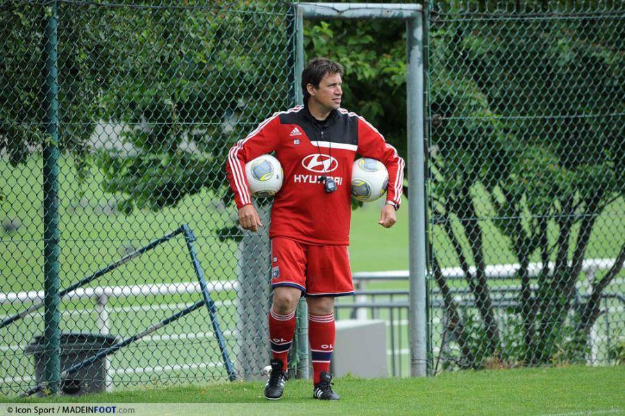 Robert Duverne a décidé, à son tour, de quitter Aston Villa