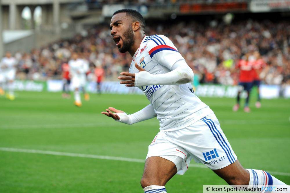 Lacazette suscite de plus en plus de convoitises sur la scène continentale