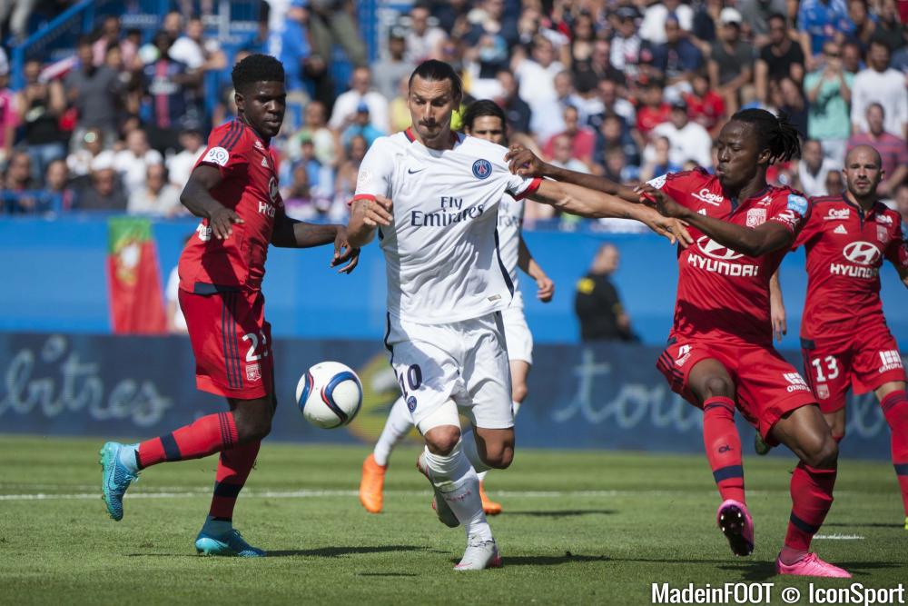 Samuel Umtiti (OL) figure dans la short-list de Chelsea.