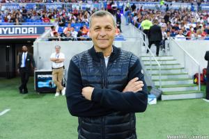 Bruno Genesio (OL) réfléchit à un changement de système.