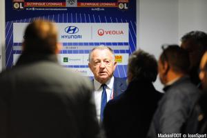 Aulas peste contre Vasyliev