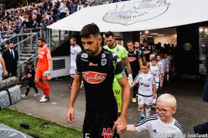 Chabane ne veut pas trop d'attentes autour de ses joueurs