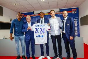 Jean-Michel Aulas (OL) veut retenir Florian Maurice.