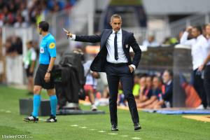 Sylvinho évoque Leipzig