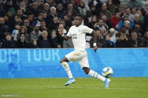 Bouna Sarr, le latéral droit de l'Olympique de Marseille, est forfait pour l'Olympico.