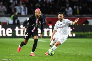 Neymar sera là contre Lyon