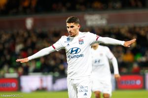 Houssem Aouar, le milieu de terrain de l'OL.