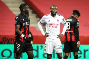 Toko Ekambi reste à Lyon