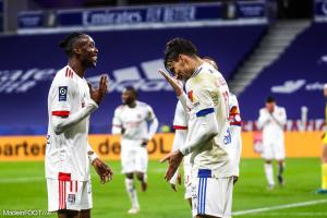 Les joueurs lyonnais célébrant un but