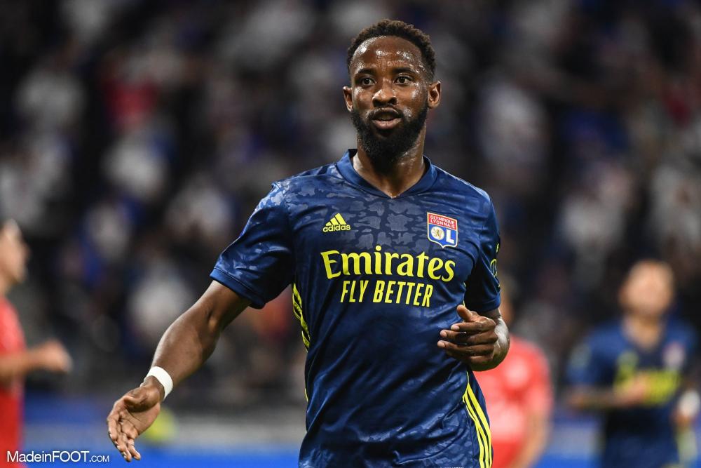 Dembélé avec le maillot de l'OL
