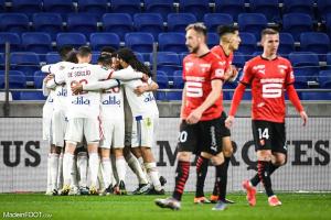 Les joueurs lyonnais célébrant un but