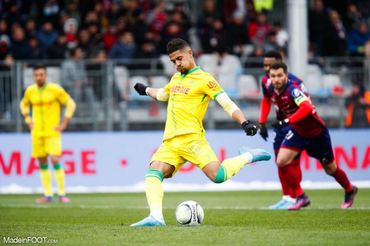 Mercato - Ludovic Blas est heureux de l'intérêt de l'OL
