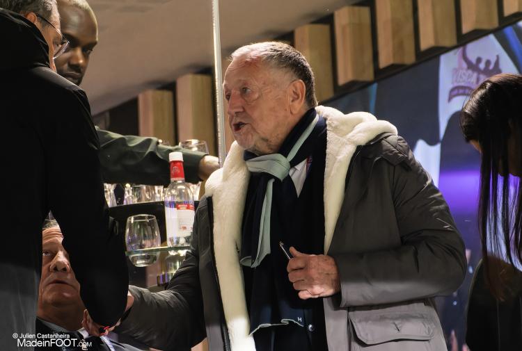 OL - Jean-Michel Aulas s'exprime sur le rachat du Paris FC et pique le PSG !