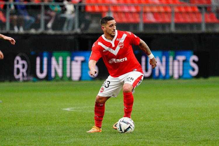 VAFC - Anthony Knockaert en remet une couche sur l'arbitrage et l'OL après FC Nantes - OL !