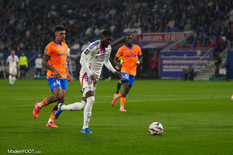 Mercato - L'OL pourrait recruter une pépite brésilienne grâce à... Ainsley Maitland-Niles !