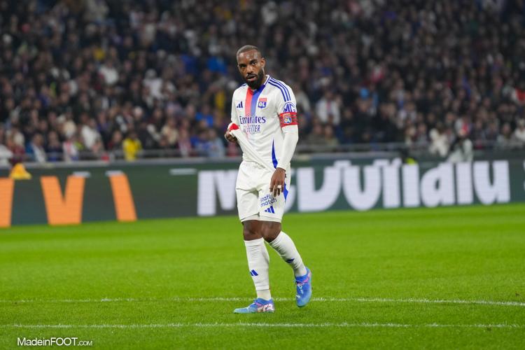 OL - Bafétimbi Gomis encense Alexandre Lacazette après son but dans le derby face à l'ASSE