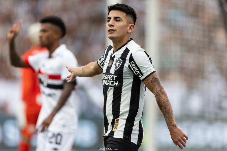 Mercato - Thiago Almada est bien arrivé à Lyon !