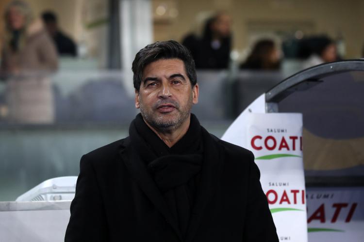 OL - Paulo Fonseca ouvert à l'idée de mettre les entraineurs en tribunes pendant les matchs