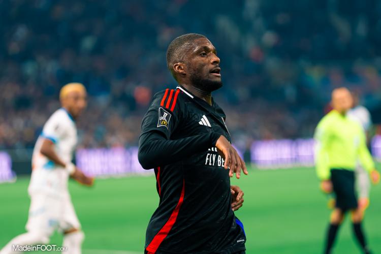 OL - Clinton Mata fait part de ses regrets après la défaite face au PSG