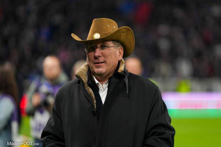 OL - Quand John Textor sort le chapeau de Cow-Boy pour le match face au PSG