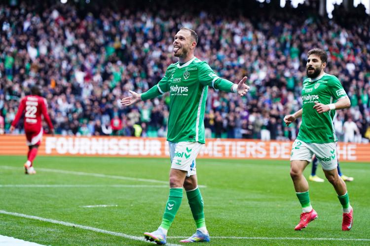 ASSE - Irvin Cardona prévient l'OL avant le derby