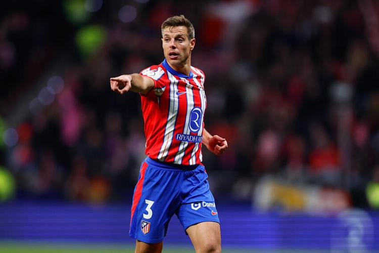 Mercato - La venue de César Azpilicueta à Lyon menacé par un club espagnol !