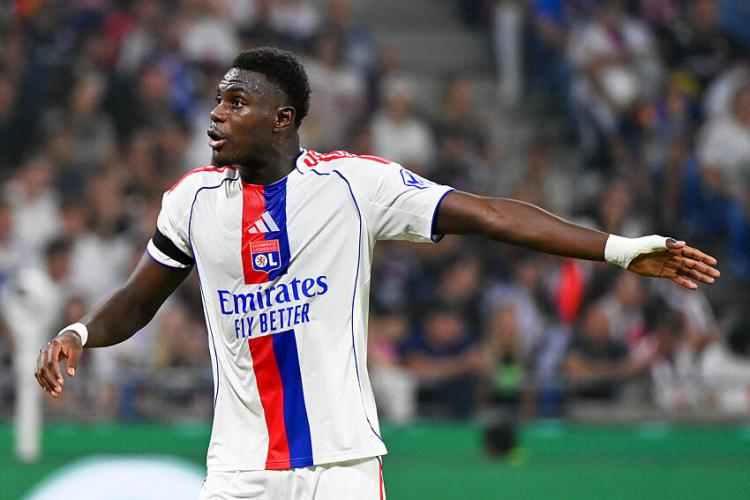 OL - Moussa Niakhaté évoque la terrible sortie sur civière de Malick Fofana