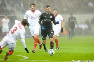 Rachid Ghezzal pendant la rencontre Lyon - Séville en Ligue des Champions