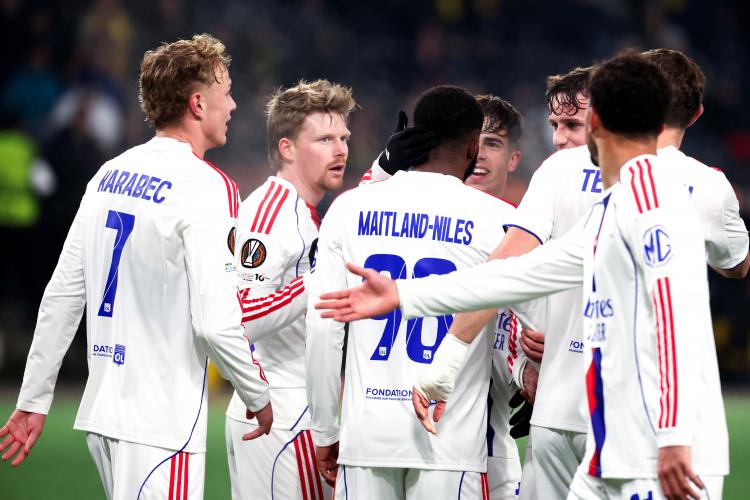 OL - Ainsley Maitland-Niles analyse la victoire lyonnaise face à l'AJ Auxerre
