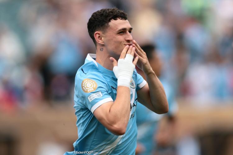 CDM des clubs - Rayan Cherki titulaire lors de la victoire de Manchester City face au Wydad AC